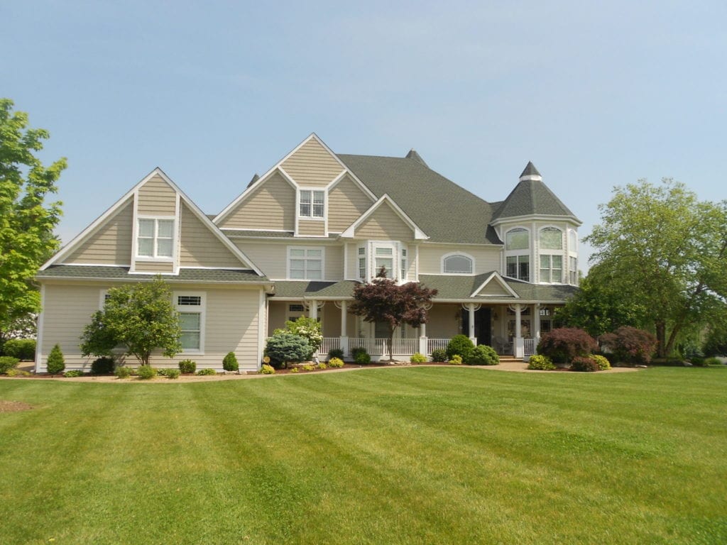 james hardie cobble stone lap siding and white trim in weldon spring
