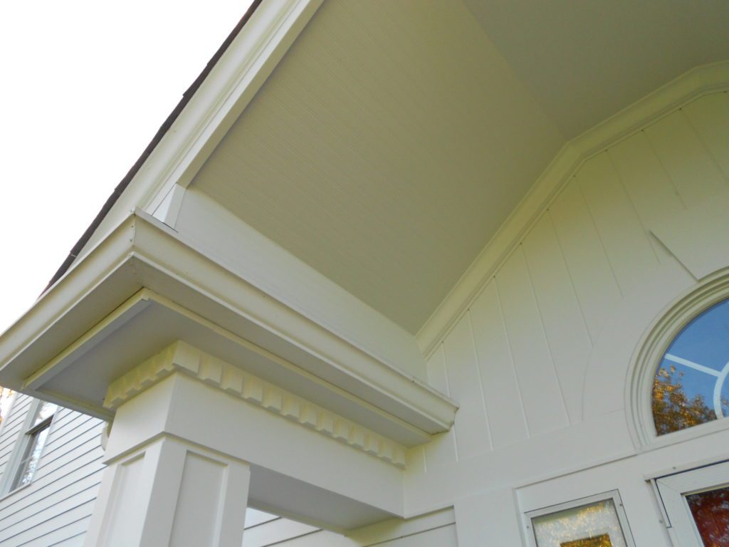 james hardie arctic white board and batten and lap siding