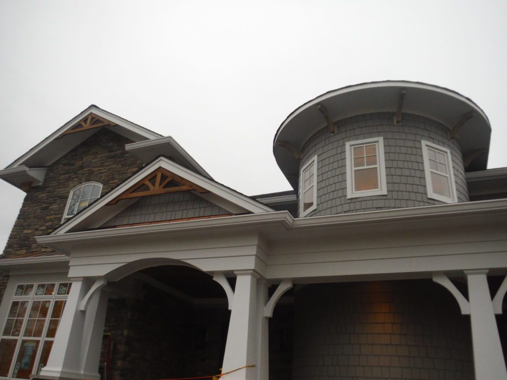 <a href="https://www.sidingexpress.com/completed-jobs/gray-slate-siding-town-and-country-mo-63131/">James Hardie Gray Slate Shake and Lap</a>