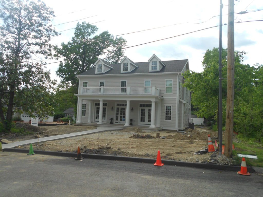 <a href="https://www.sidingexpress.com/completed-jobs/james-hardie-cobblestone-siding-project-glendale-mo-63122/">James Hardie Cobble Stone Lap Siding</a>
