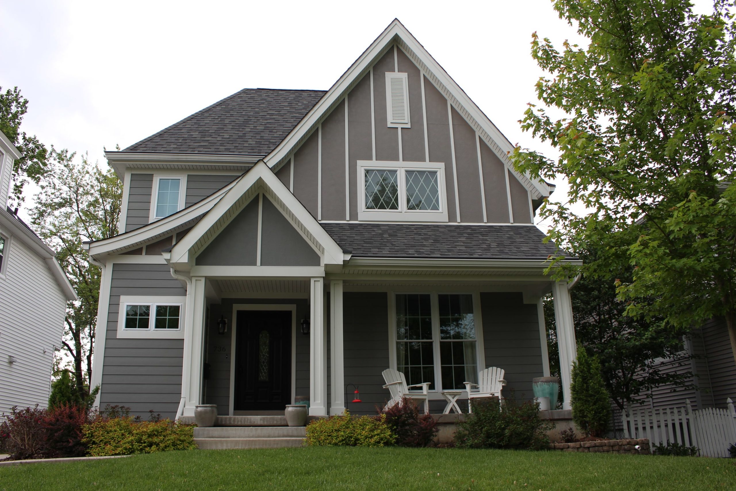 james hardie stucco panel and gray slate lap siding in webster groves, Missouri