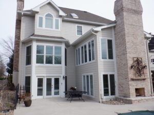 Siding Replacement vs. Repair