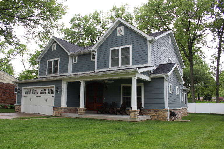 Missouri home after painting Hardie Board blue