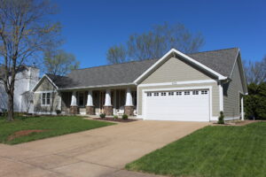 Cedar siding replacement with vinyl siding in St. Charles